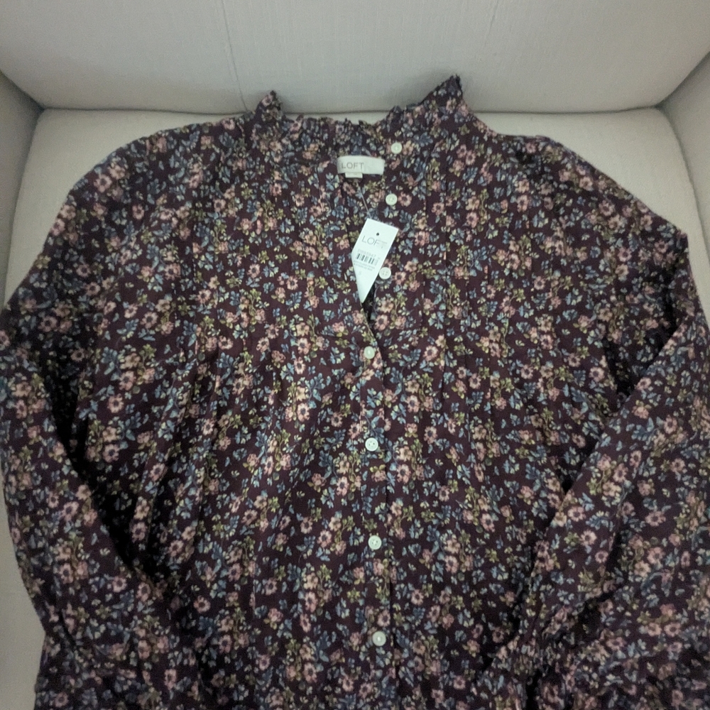 LOFT NWT Floral Blouse with ruffle details
